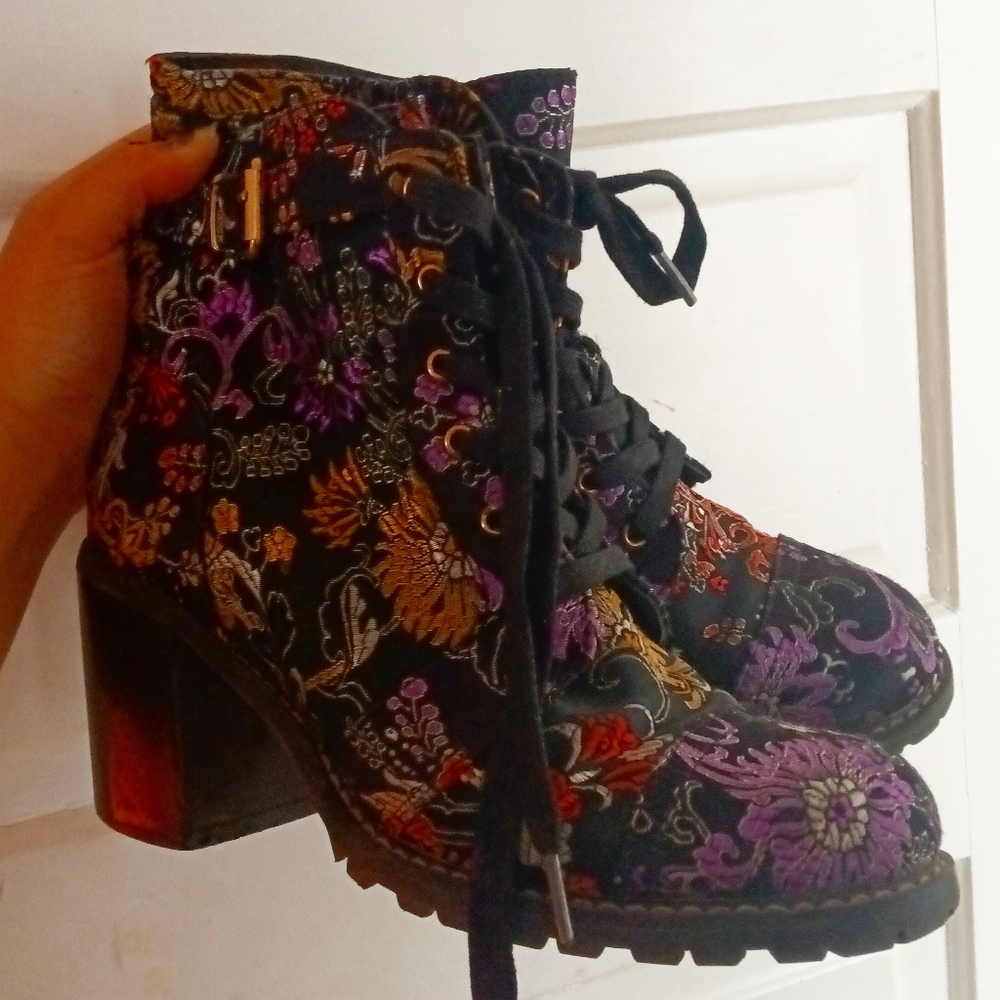 Diba Boots - Size 9.5